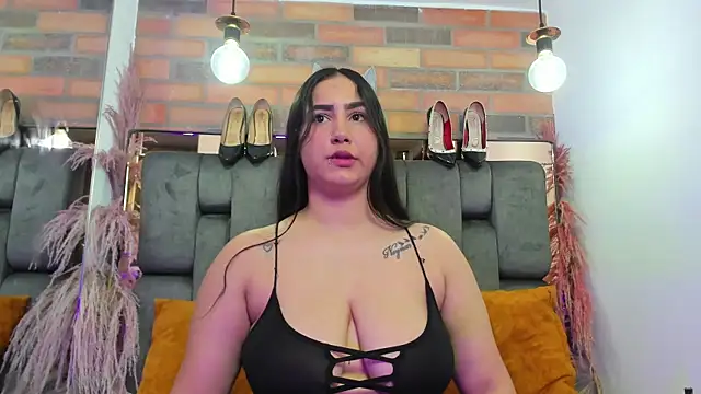 JESSYCORTES online show from 10/21/25, 03:00