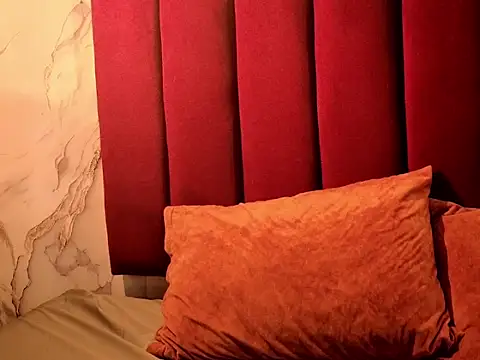 JESSYCORTES online show from 07/10/26, 02:11