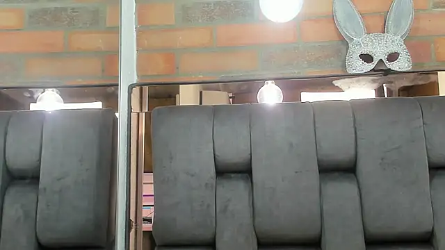 JESSYCORTES online show from 10/10/25, 02:29