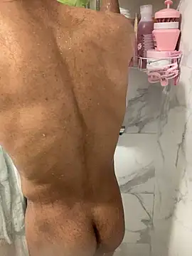 Lucascacaca online show from 04/07/26, 09:33