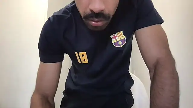 Lucascacaca online show from 04/13/26, 04:44