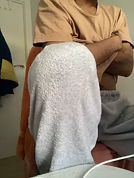 Lucascacaca online show from 02/25/26, 03:45