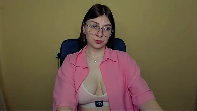 Luna Lush  online show from 03/30/26, 08:27