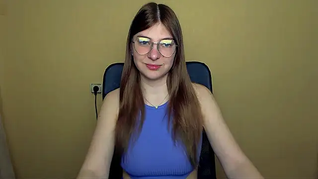 Luna Lush  online show from 04/10/26, 08:54