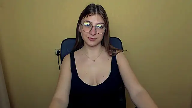 Luna Lush  online show from 11/05/25, 10:07