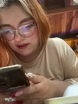 SophiaWeestt99 online show from 03/03/26, 04:08