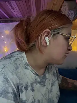 SophiaWeestt99 online show from 11/30/25, 05:52