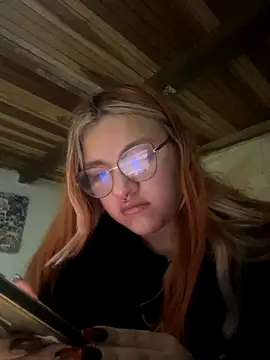 SophiaWeestt99 online show from 10/15/25, 03:27