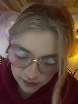 SophiaWeestt99 online show from 03/20/26, 03:40