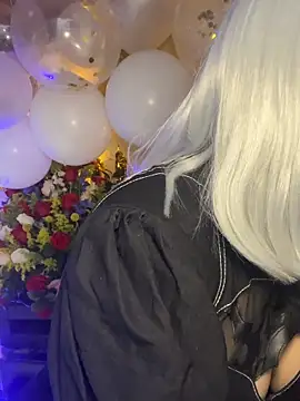 SophiaWeestt99 online show from 03/21/26, 04:25