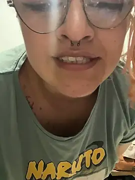 SophiaWeestt99 online show from 04/12/26, 05:00