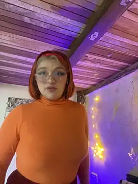 SophiaWeestt99 online show from 11/02/25, 03:33