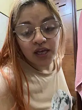 SophiaWeestt99 online show from 03/01/26, 03:39