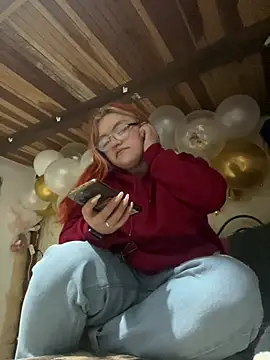 SophiaWeestt99 online show from 03/19/26, 06:13