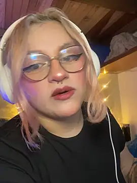 SophiaWeestt99 online show from 02/10/26, 04:11