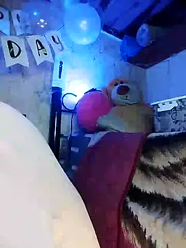 SophiaWeestt99 online show from 03/19/25, 05:41