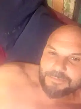 Snapshot of Javierchico chatting on 05/22/26, 10:30 Javierchico online show from 05/22/26, 10:30