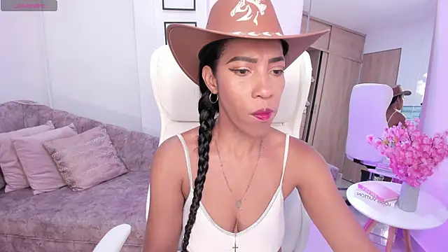 Shantaall  online show from 10/31/25, 07:10