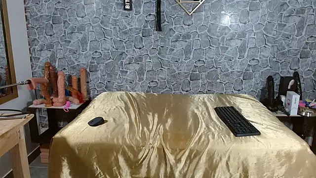 Aynle-toms online show from 11/06/25, 12:25