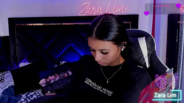 ZaraLim online show from 10/30/25, 09:44