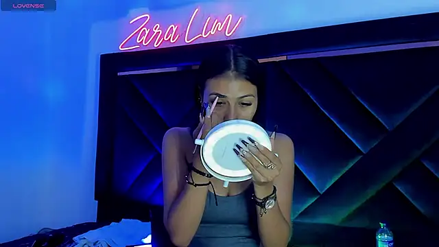 ZaraLim online show from 01/10/26, 04:57