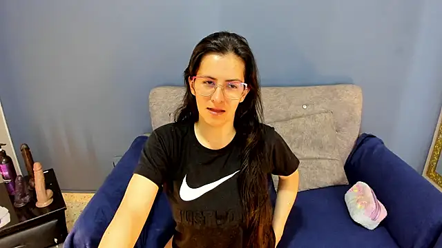 EmaVolkov online show from 02/06/25, 03:06