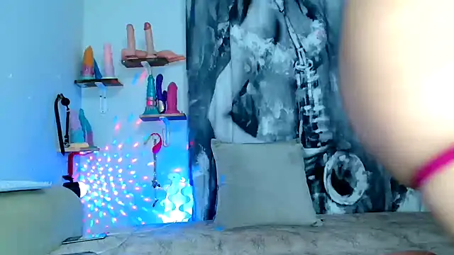 Bitter  online show from 10/31/25, 03:08