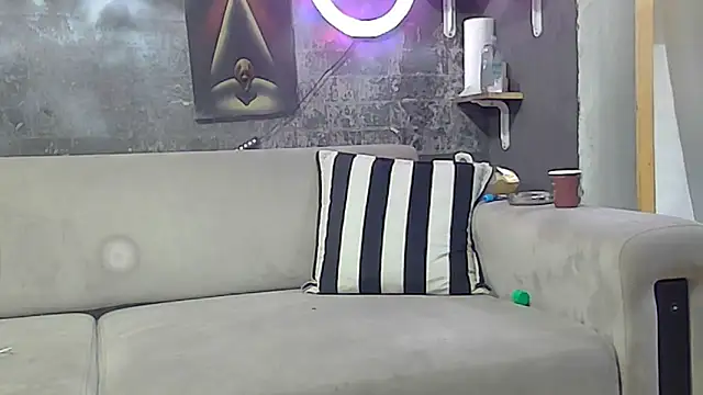 Bitter  online show from 03/19/25, 07:06