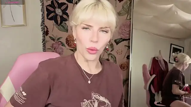 SirenitySirenxx online show from 09/19/25, 12:58