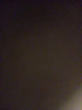 Snapshot of ElektrikFrancaise chatting on 11/15/25, 02:37 ElektrikFrancaise online show from 11/15/25, 02:37