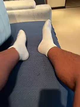 Snapshot of thiagowes chatting on 02/10/26, 03:16 thiagowes online show from 02/10/26, 03:16