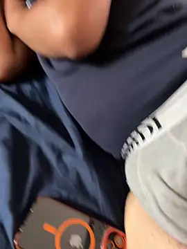 thiagowes online show from 10/12/25, 04:41