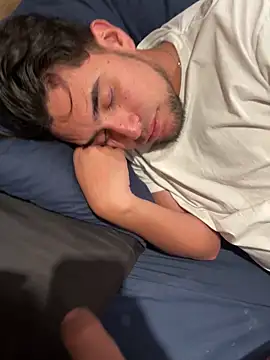 thiagowes online show from 10/05/25, 07:54