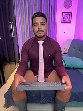 Snapshot of thiagowes chatting on 03/26/26, 03:38 thiagowes online show from 03/26/26, 03:38