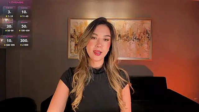 Snapshot of RebeccaHudson chatting on 11/22/25, 07:46 RebeccaHudson online show from 11/22/25, 07:46