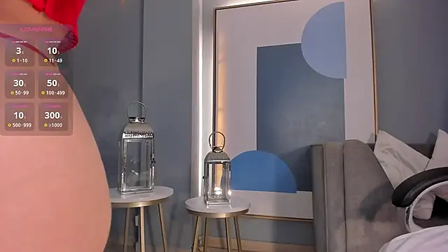 Snapshot of RebeccaHudson chatting on 11/06/25, 07:29 RebeccaHudson online show from 11/06/25, 07:29