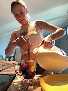 M1ssyk1ssy online show from 12/01/25, 09:59