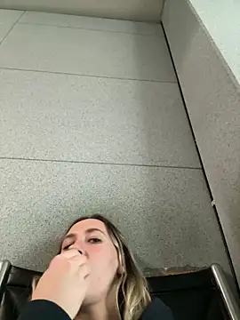 M1ssyk1ssy online show from 01/17/25, 06:44