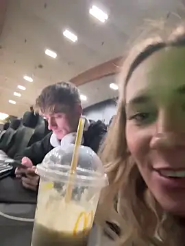 M1ssyk1ssy online show from 11/22/25, 09:13