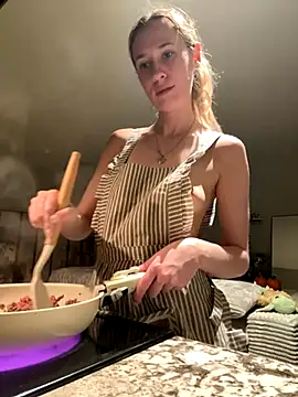 M1ssyk1ssy online show from 11/14/25, 02:15