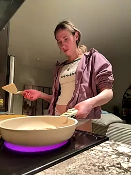 M1ssyk1ssy online show from 01/06/26, 05:22