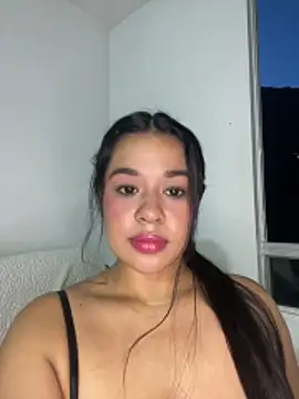 Snapshot of Aitana98_ chatting on 06/11/26, 11:35 Aitana98 online show from 06/11/26, 11:35