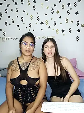 Snapshot of Ari_Alexa444 chatting on 02/19/25, 06:33 Ari Alexa444 online show from 02/19/25, 06:33