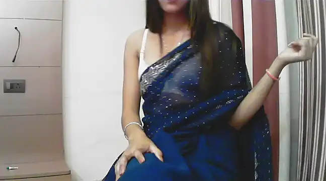 collage hoty online show from 03/09/25, 07:37