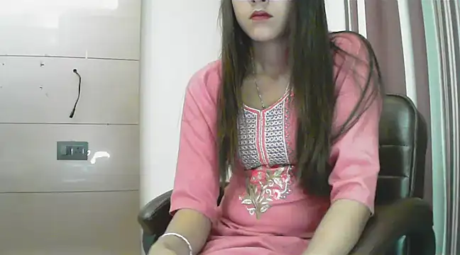 collage hoty online show from 03/05/25, 11:38