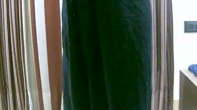 collage hoty online show from 11/02/25, 02:33