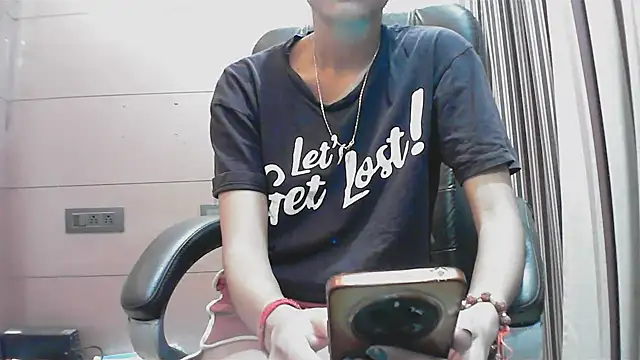 collage hoty online show from 10/06/25, 04:41