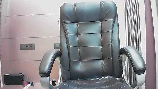 collage hoty online show from 09/11/25, 04:29