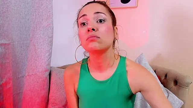 camilawm19 online show from 02/01/25, 07:15