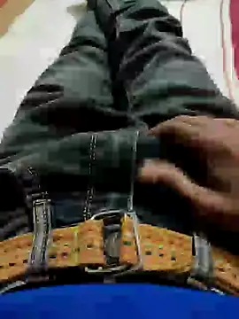 Snapshot of MDALAMIN007 chatting on 12/23/24, 02:39 MDALAMIN007 online show from 12/23/24, 02:39